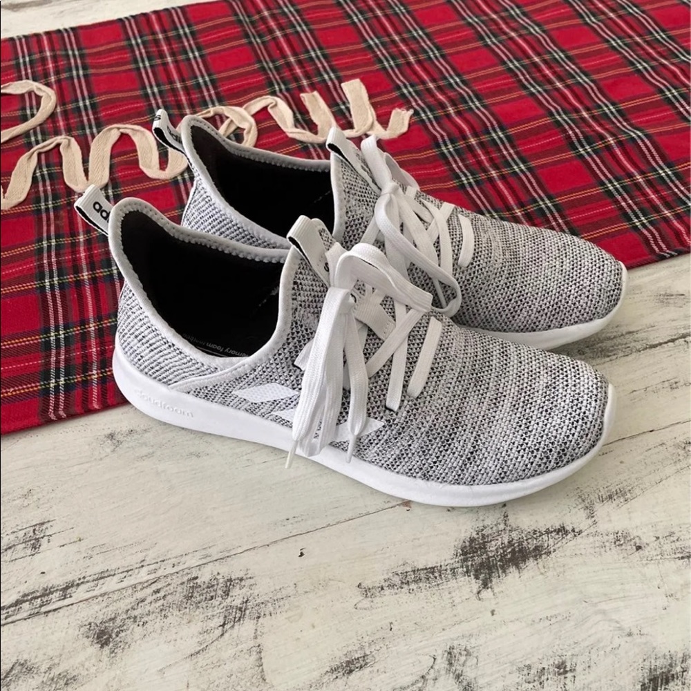 Adidas Cloudfoam Shoes 7.5